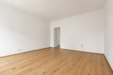 Bild - 3-Zimmer-Altbauwohnung mit Balkon zum Innenhof | Erstbezug nach Sanierung