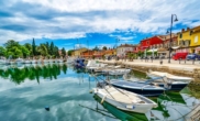 Bild - Apartmenthaus als Anlage in 1. Reihe zum Meer in Novigrad