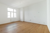 Bild - Schnäppchen! Altbau-Erstbezug mit Weitblick! Toplage!