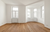Bild - Schnäppchen! Altbau-Erstbezug mit Weitblick! Toplage!