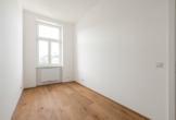 Bild - Schnäppchen! Altbau-Erstbezug mit Weitblick! Toplage!