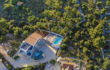 Marina bei Trogir, Apartmenthaus zur Eigennutzung und Anlage, 21222 Marina (Kroatien), Wohn- und Geschäftshaus