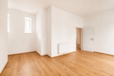 Bild - Absolute Altbau-Rarität | Erstbezug mit großem Balkon