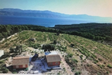 Anlage auf Brač – 34.000 m² mit Baugenehmigung, 21400 Supetar (Kroatien), Gemischt