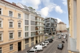 Traumhafter Altbau-Erstbezug im 2.Liftstock! Perfekte Raumaufteilung! - Bild