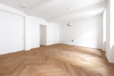 Traumhafter Altbau-Erstbezug im 2.Liftstock! Perfekte Raumaufteilung! - Bild
