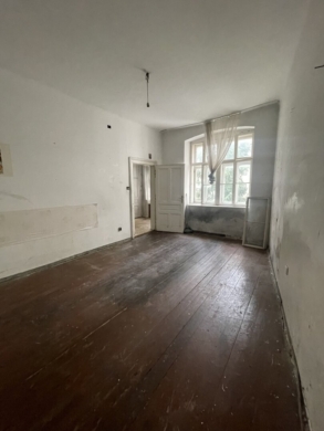 Schnäppchen! zwei Einheiten für Zusammenlegung in Top Lage – 14. Bezirk! Sanierungsbedürftig!, 1140 Wien, Wohnung