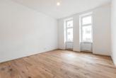Bild - Balkon-Wohnung! 2-Zimmer Altbau-Erstbezug Nähe Augarten!